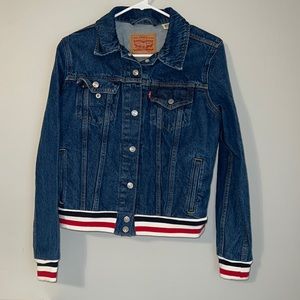 Levi’s Jean jacket with stripped detailing.